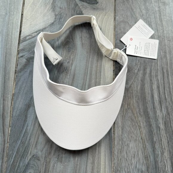 NWT Lululemon White Fast Paced Run Visor - Picture 1 of 5
